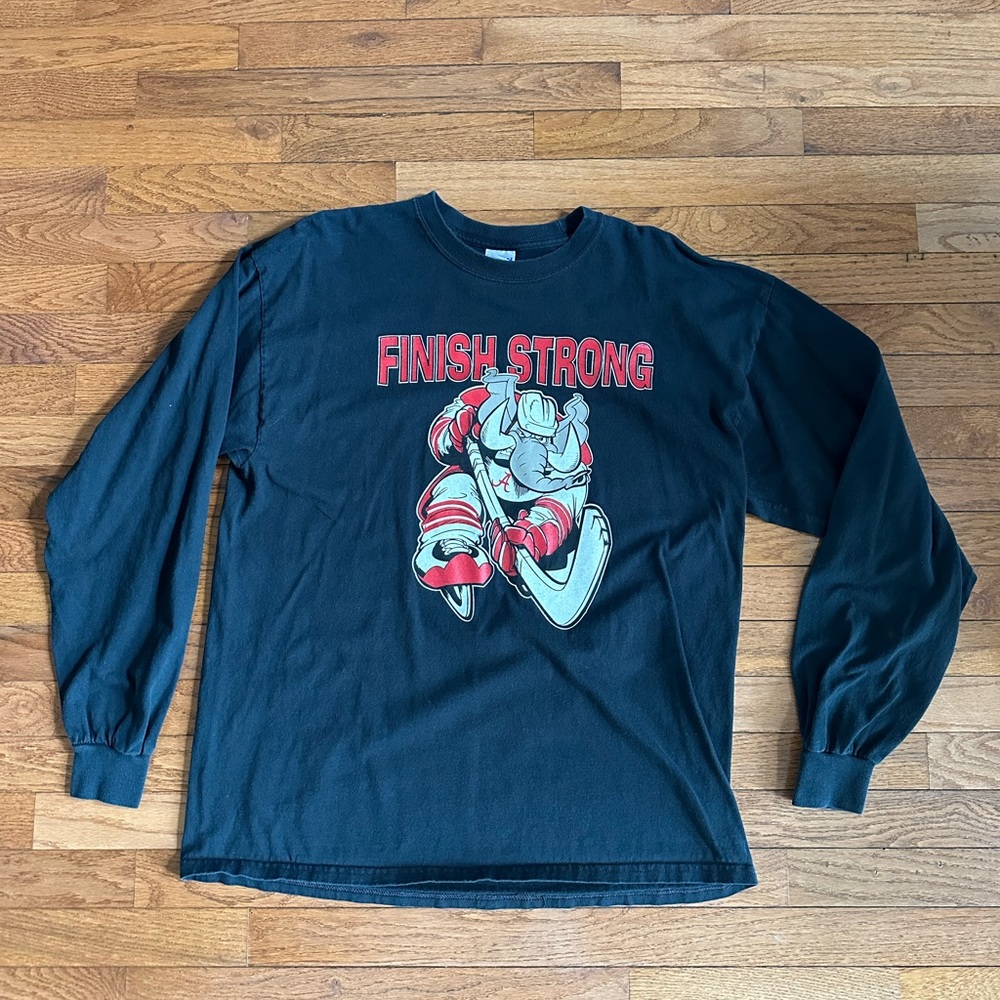 Vintage Alabama Crimson Tide hockey finish strong shirt size XL
